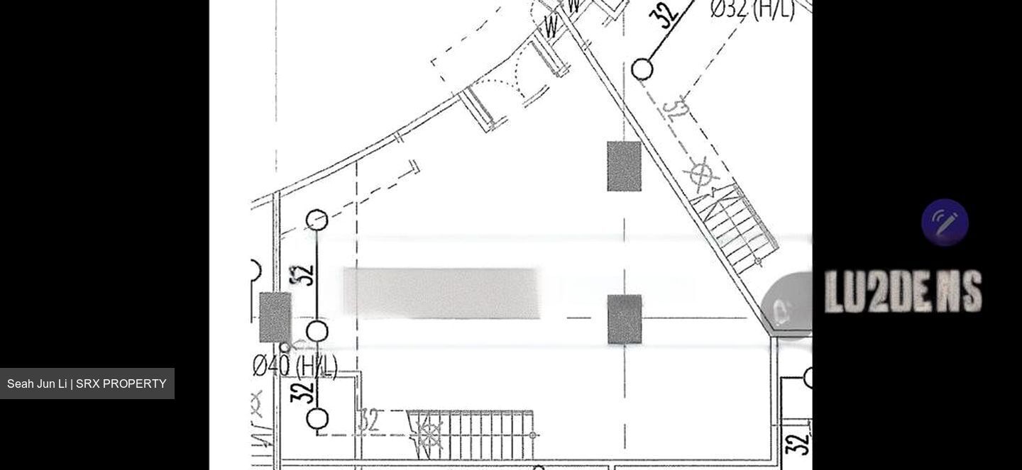 Oxley Bizhub (D14), Factory #490450691